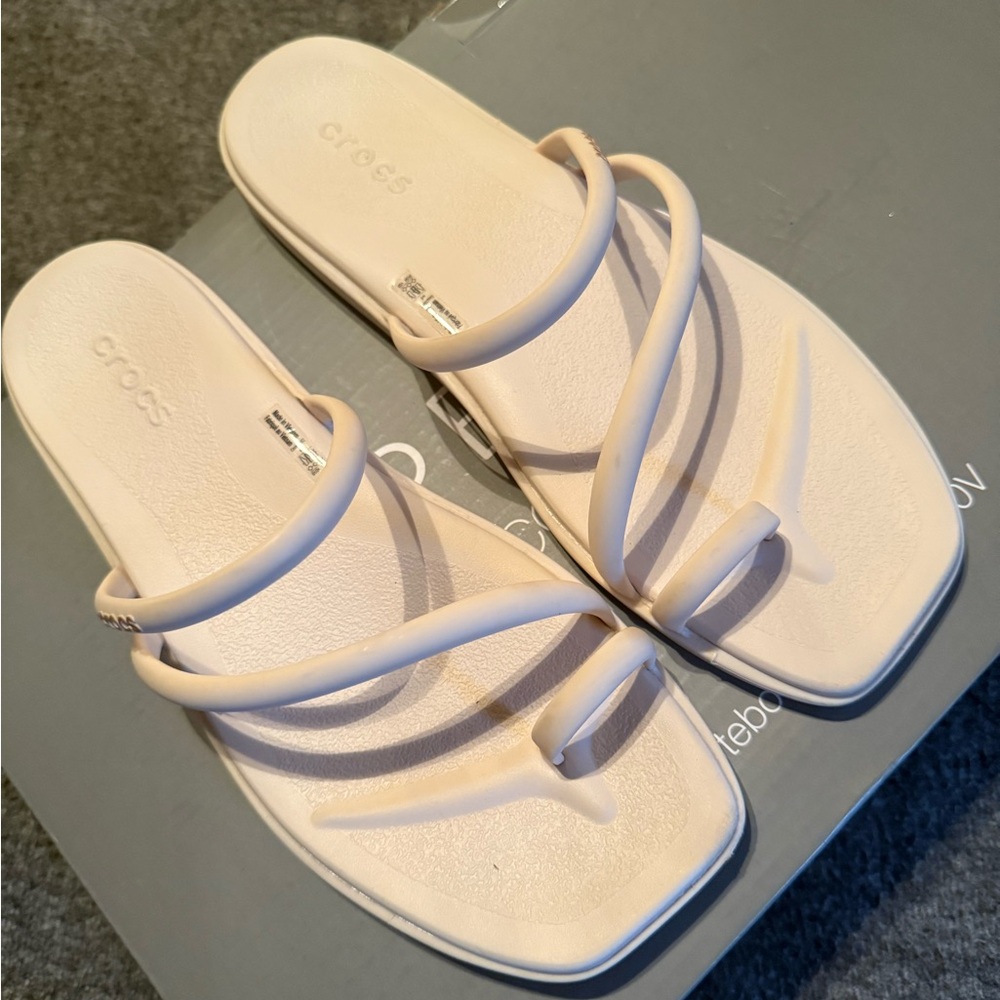 Crocs Women's Cream Sandals